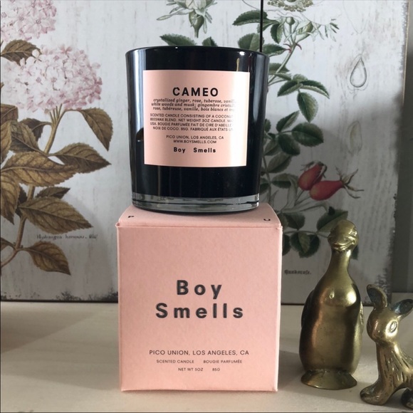‼️ LAST ONE ‼️‼️BOY SMELLS Small Candle in CAMEO - Picture 2 of 6